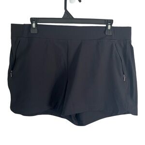 CALIA by Carrie Underwood Dark Athletic Shorts